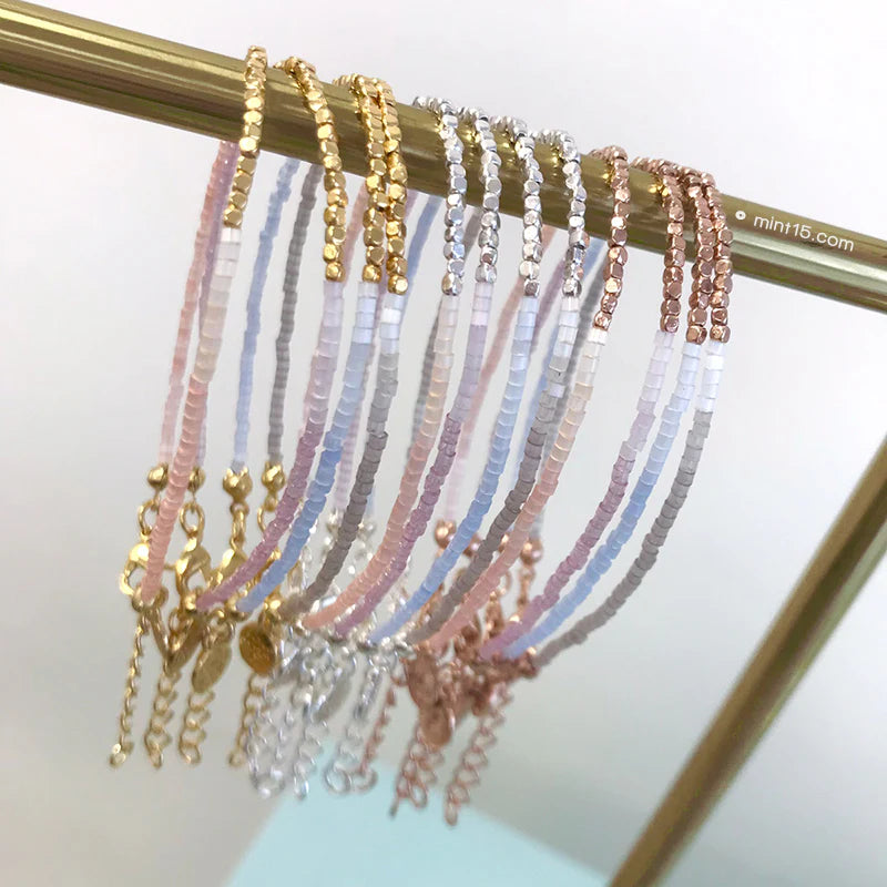 Armband aus Seidensatin Grau Rosegold