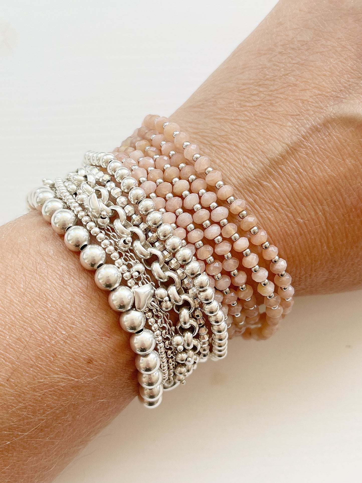 Halskette oranger Mondstein und Silber