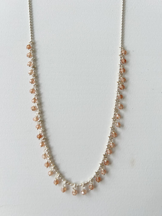 Halskette mit Zirkon Anhängern