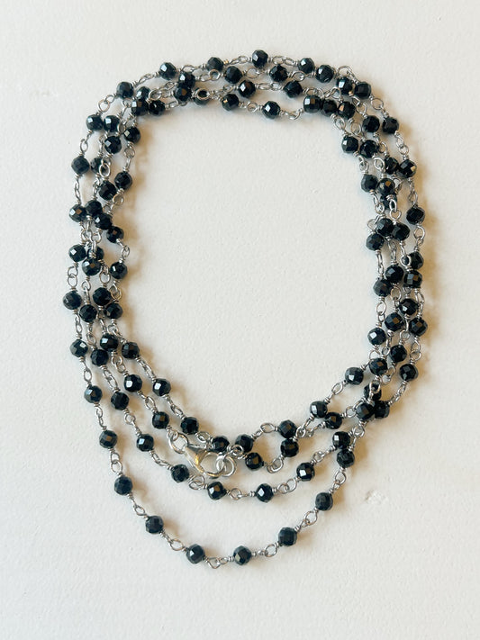 Halskette schwarzer Granat