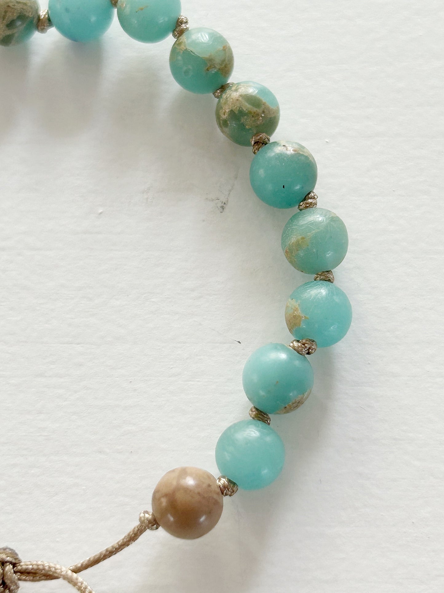 Geknüpftes Armband Aqua